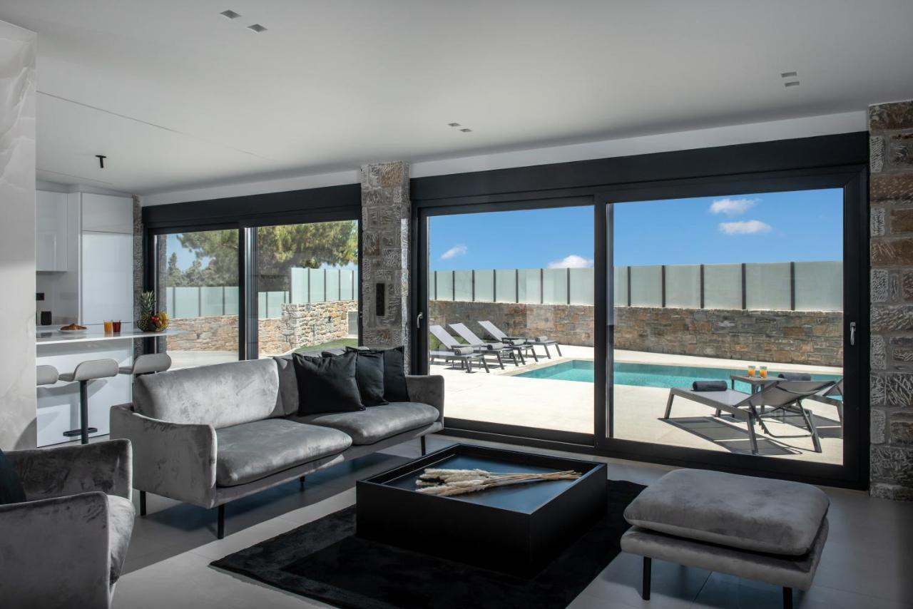 Luxury Villa Alexia แอร์ซอนิสซอส ภายนอก รูปภาพ