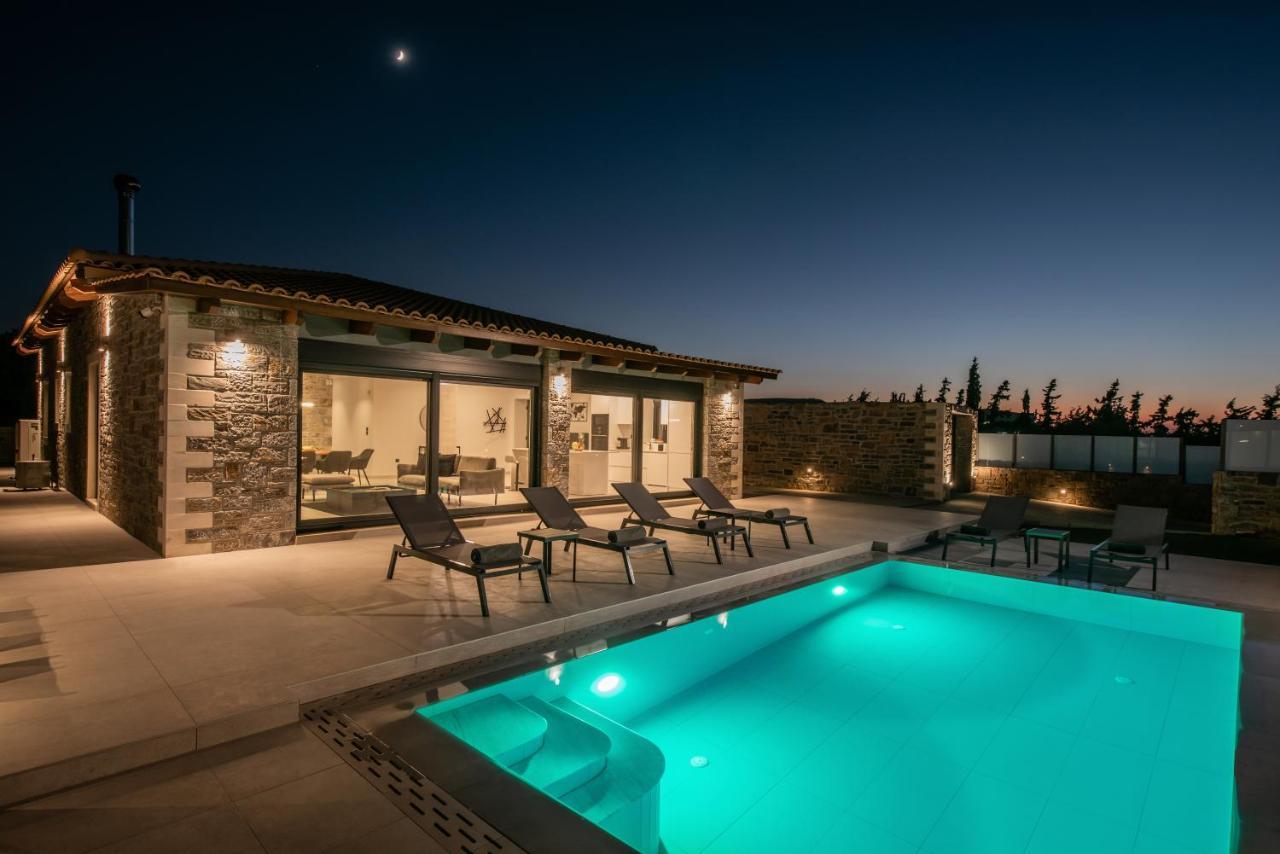 Luxury Villa Alexia แอร์ซอนิสซอส ภายนอก รูปภาพ