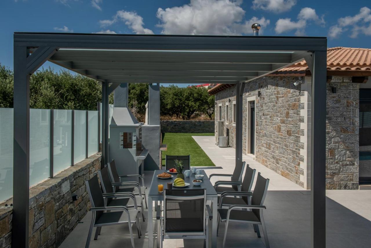 Luxury Villa Alexia แอร์ซอนิสซอส ภายนอก รูปภาพ